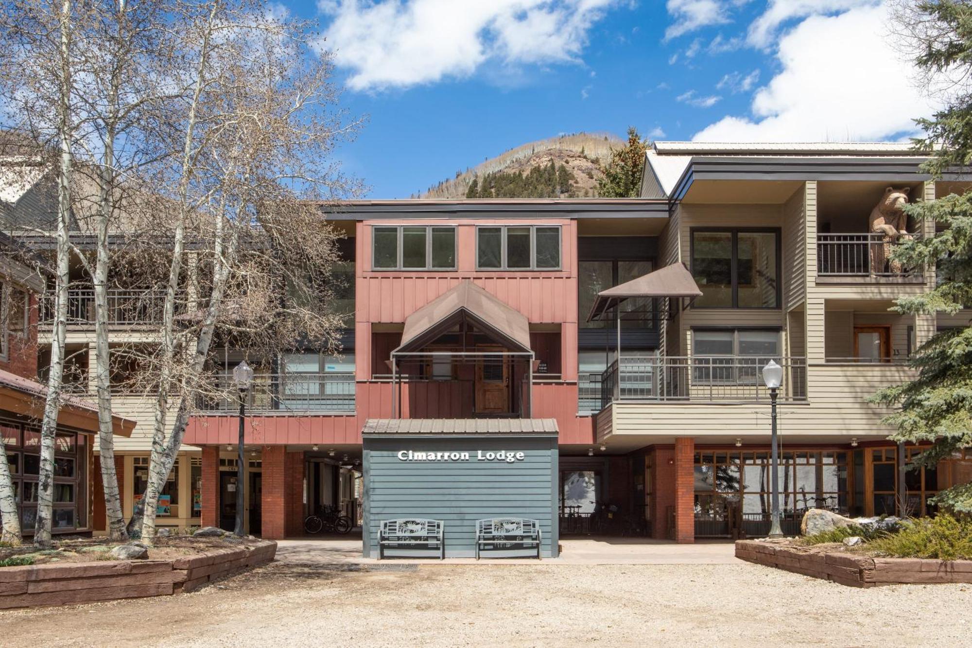 Cimarron Lodge 50 By Avantstay Ski-Inski-Out Property In Complex W Two Hot Tubs テルユライド エクステリア 写真